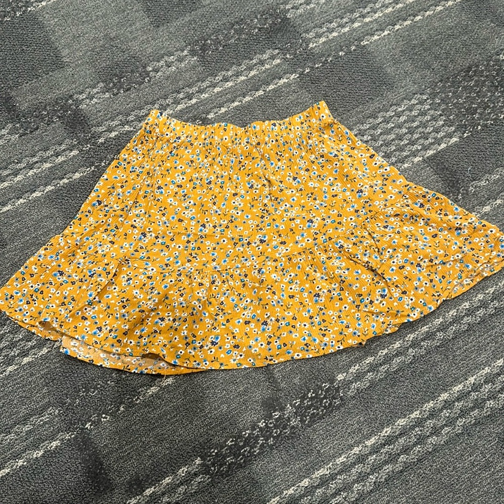 Girls Social Academy Skirt Size 12 NEVER WORN NWOT